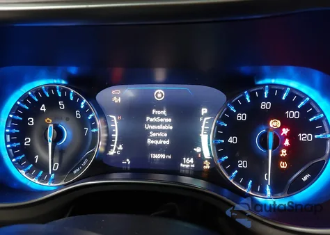 2019 Chrysler Pacifica Limited z USA, uszkodzony, nr VIN 2C4RC1GG1KR715384